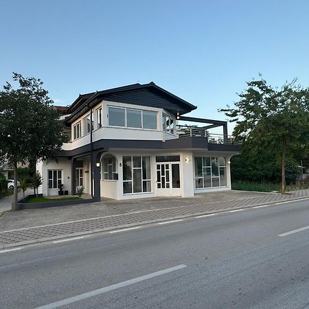 Apartment Camellia يوبوسكي المظهر الخارجي الصورة