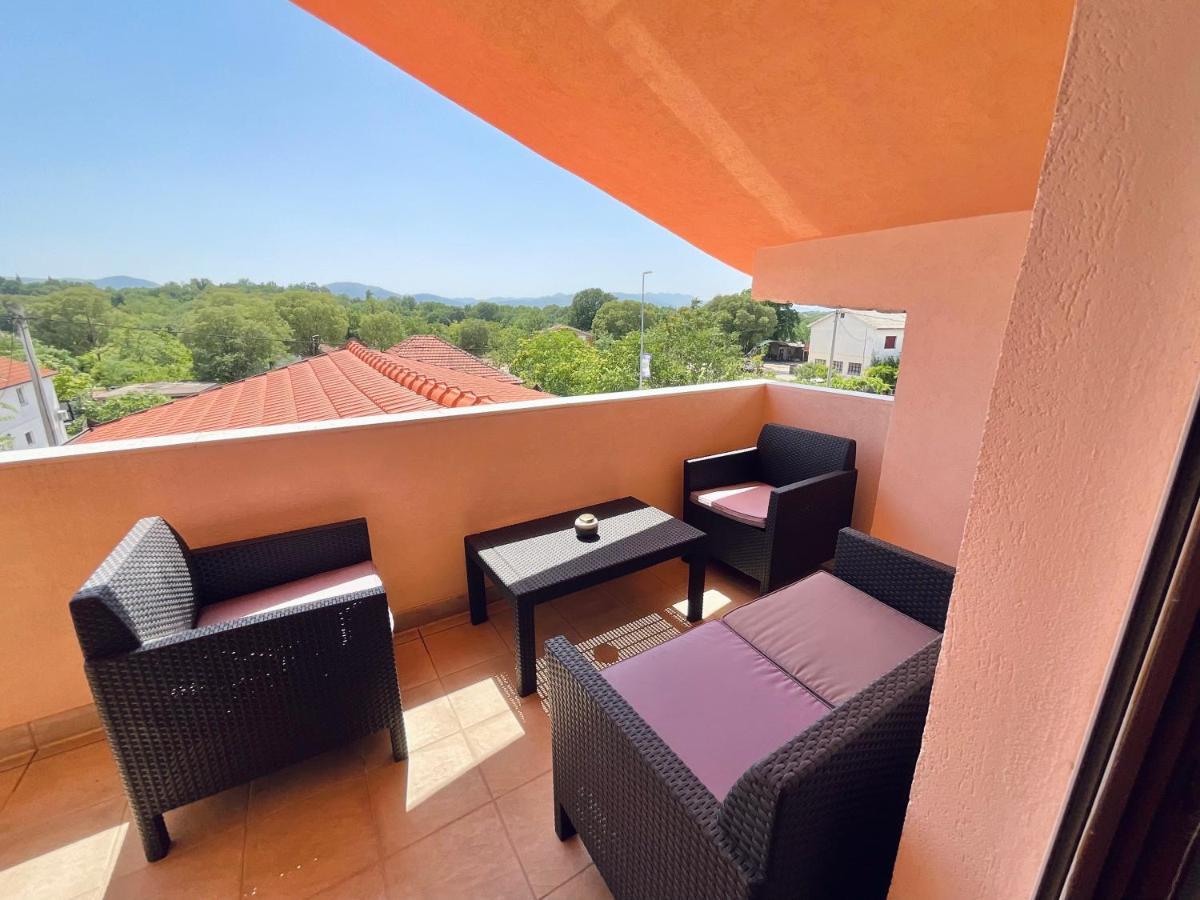 Apartment Camellia يوبوسكي المظهر الخارجي الصورة